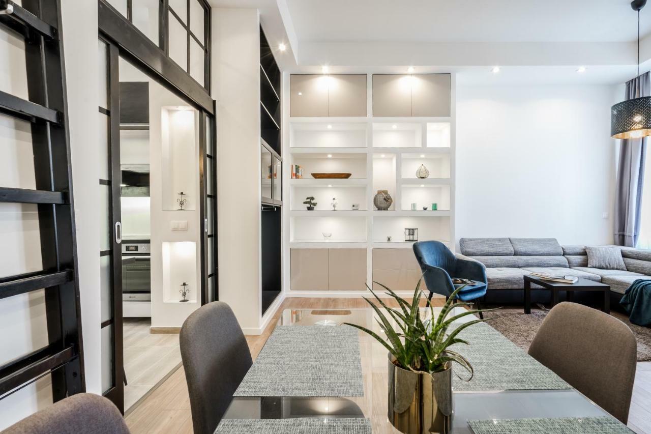 Bpr Thrill Design Home With A/C Budapest Esterno foto