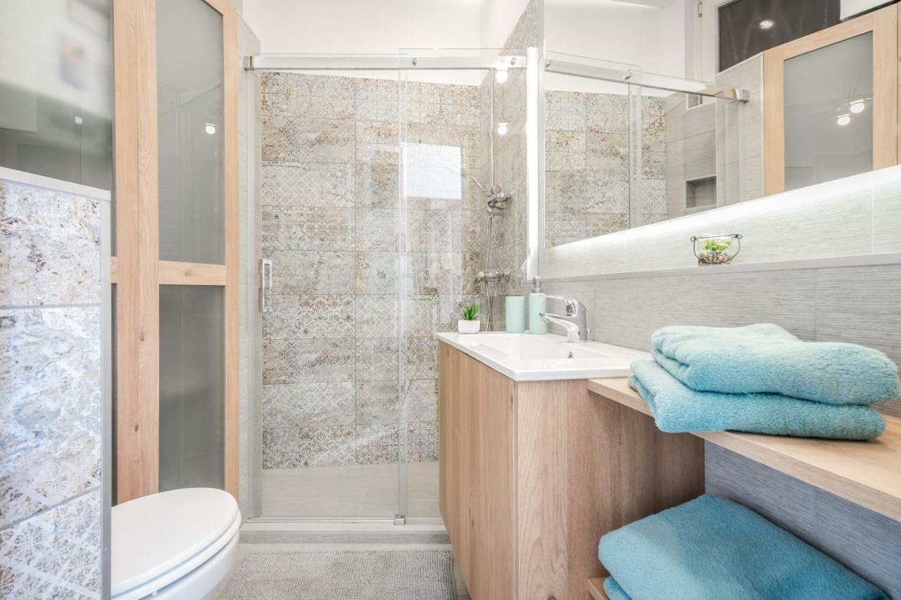 Bpr Thrill Design Home With A/C Budapest Esterno foto